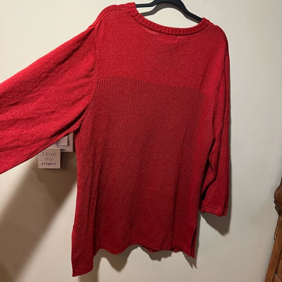 Delta Burke Collection Red Ribbed Knit Tunic Sweater - Picture 13 of 14